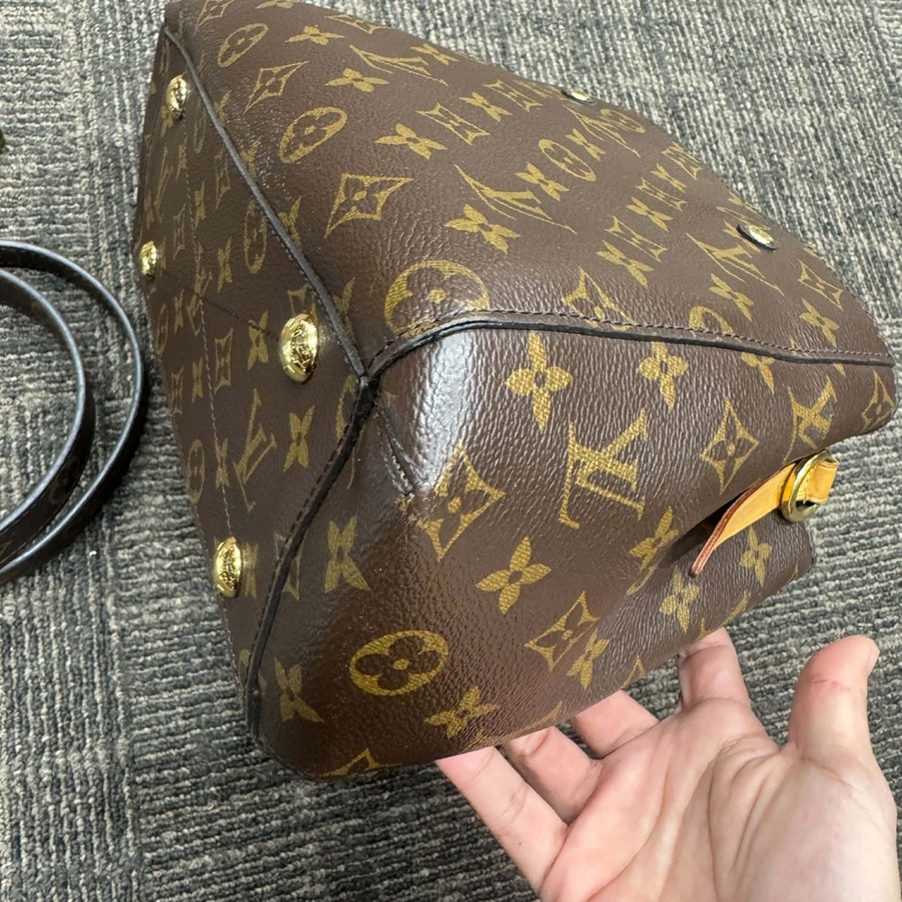 ❌SOLD❌Louis Vuitton Montaigne BB in Mono - Picture 6 of 15